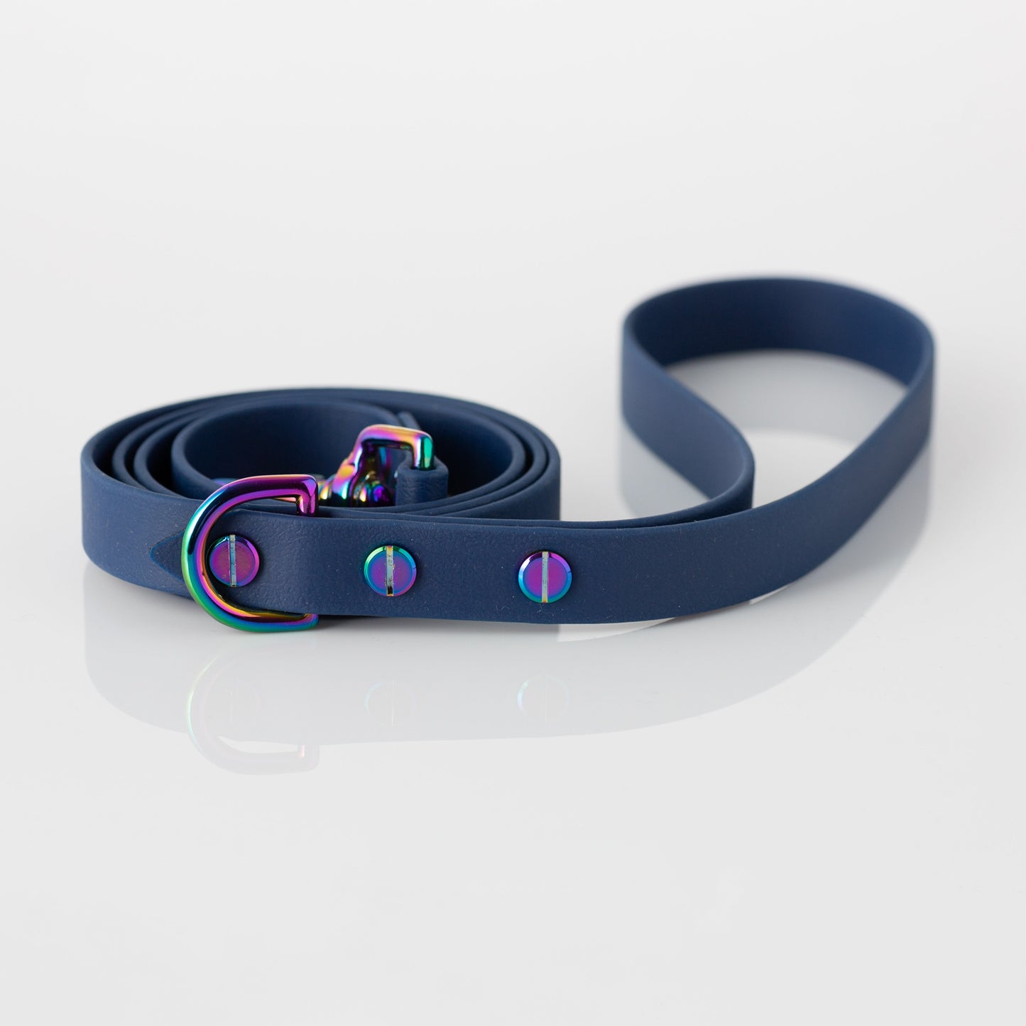 Lead – sydney harbour night navy